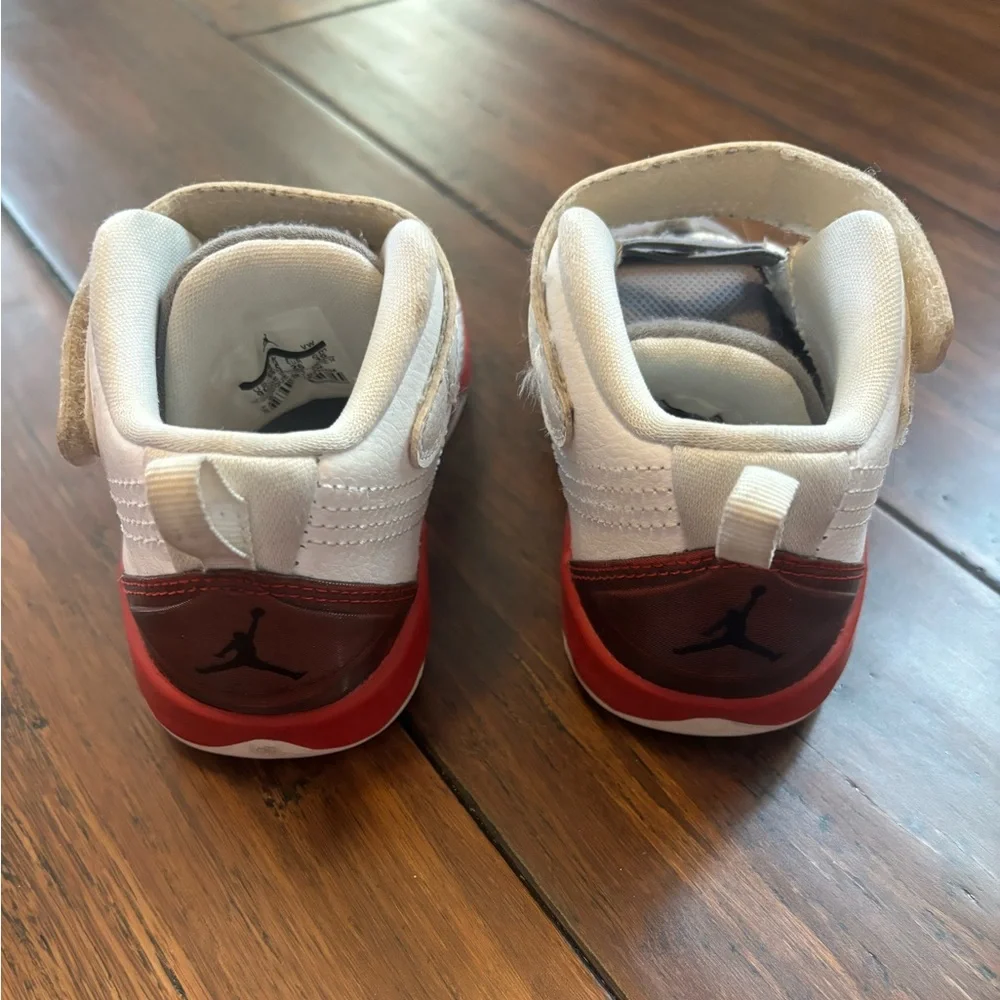 Nike Air Jordan Velocity GRAY WHITE RED Toddler Sz 9 sneaker shoes basketball - Picture 7 of 11